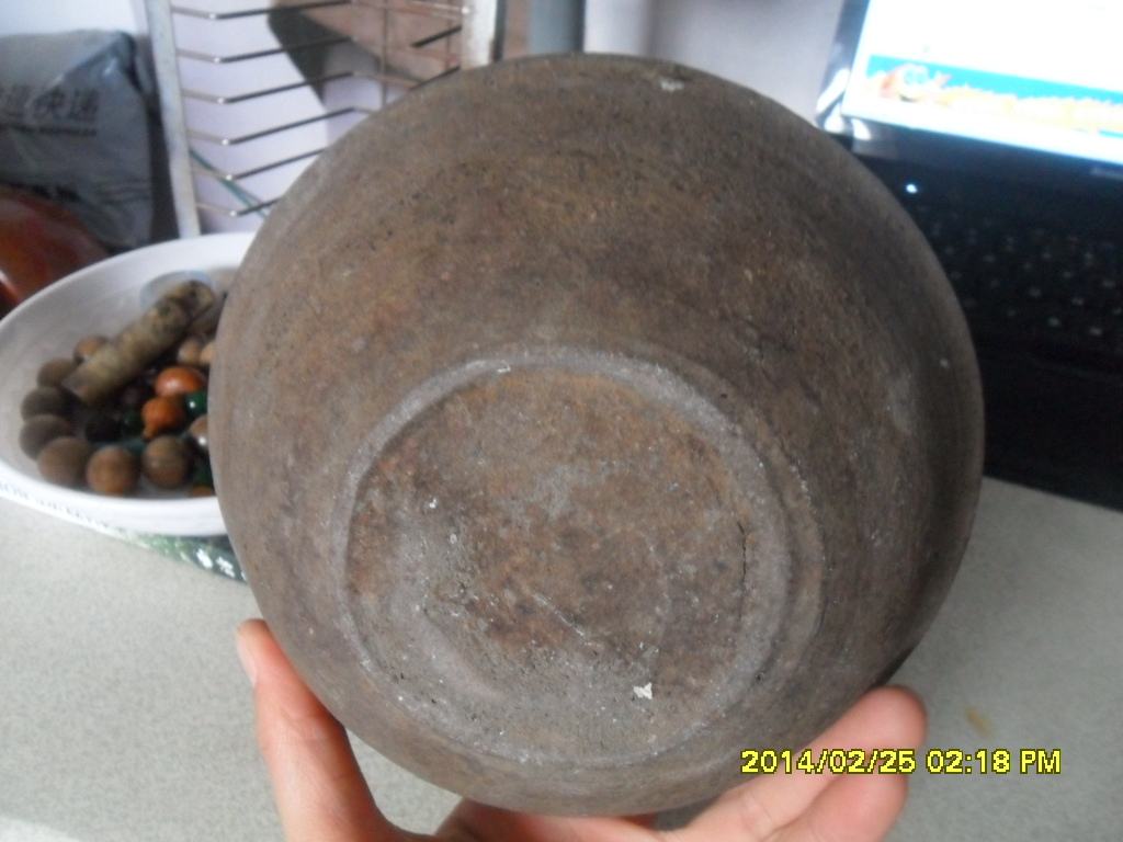 【特价】 汉代 老陶碗一个 直径17厘米 高6厘米