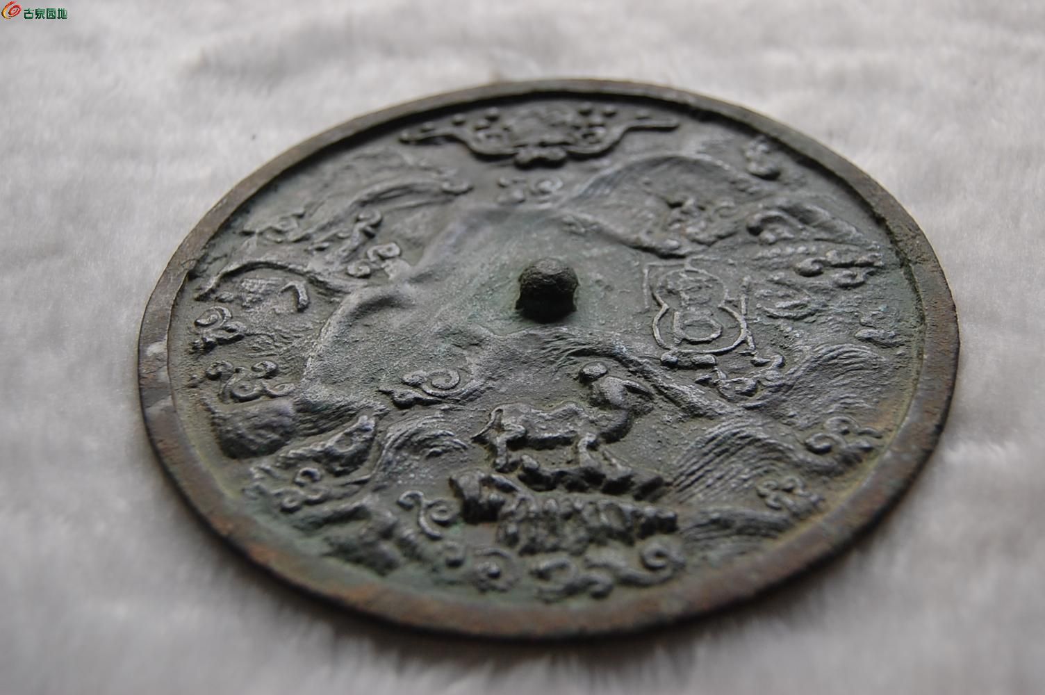 (精品)好版吴牛喘月镜 铜镜印玺章押 古泉社区