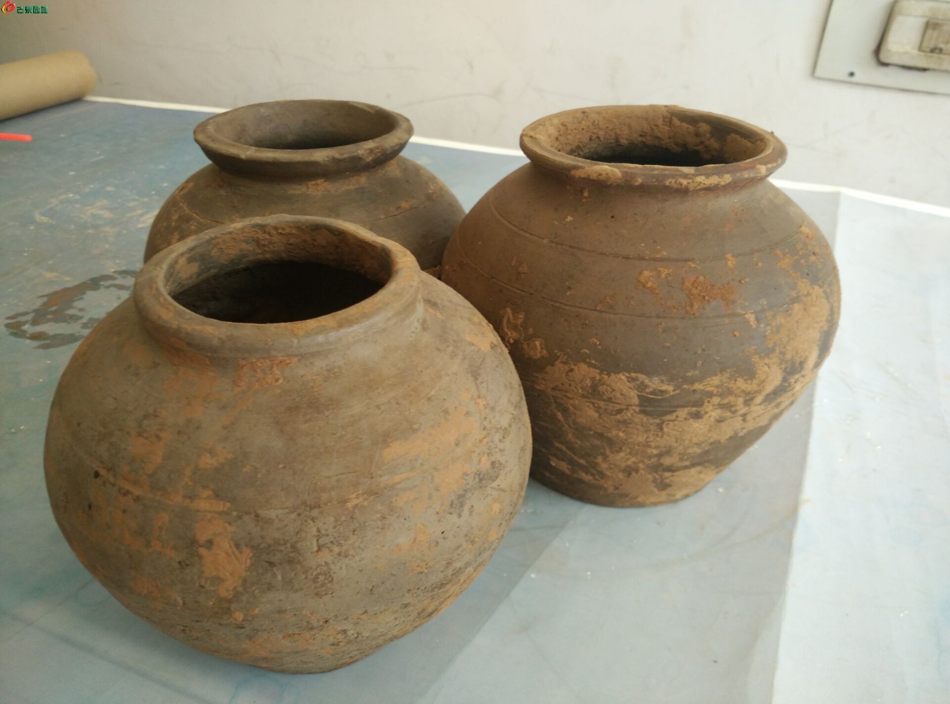 古代陶罐的品种图片