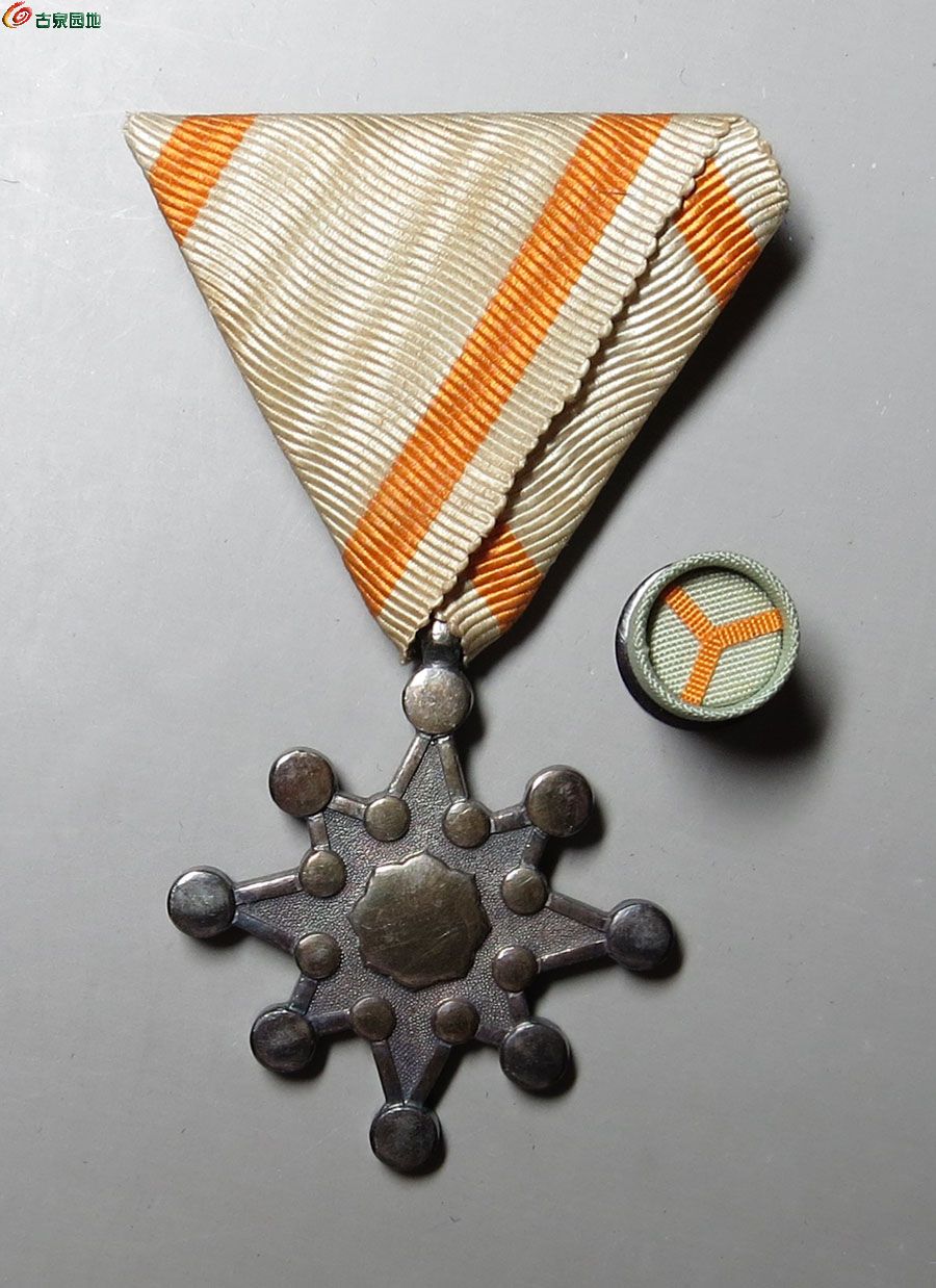 二战日本勋章图片