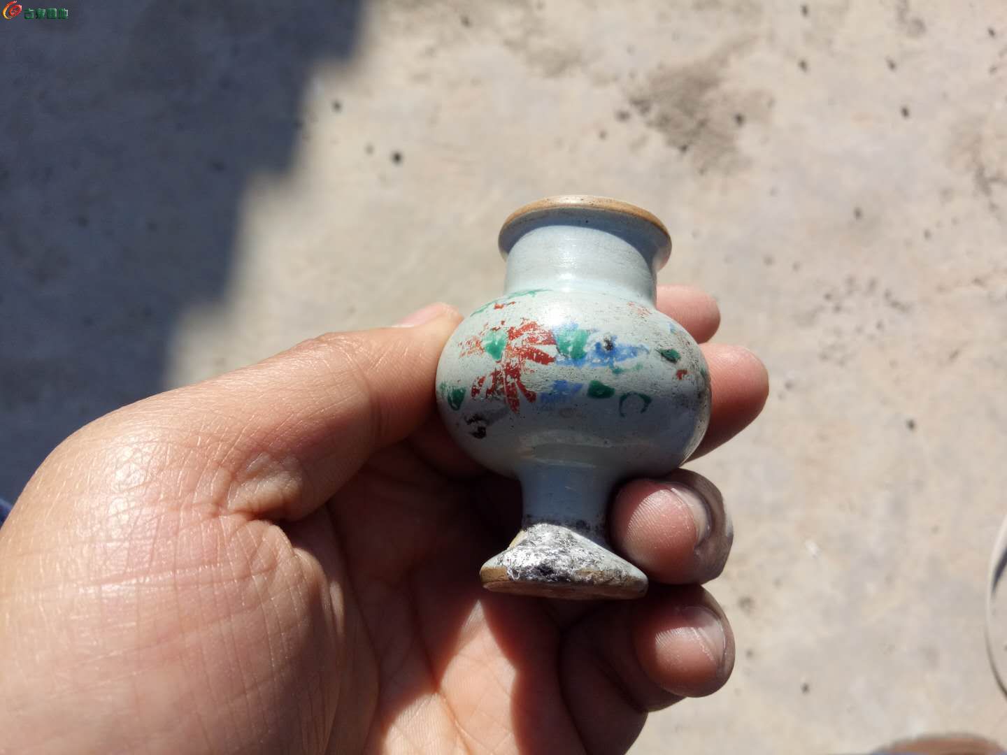 清代大烟具瓷烟斗一个