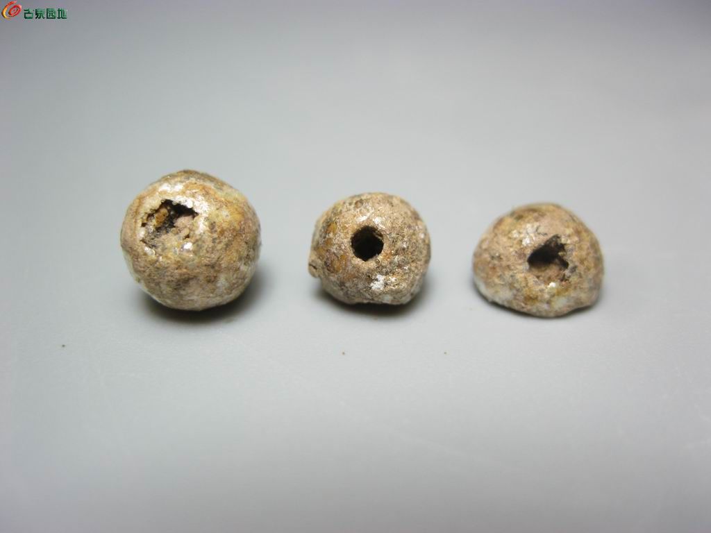罕见的汉代珍珠 3颗