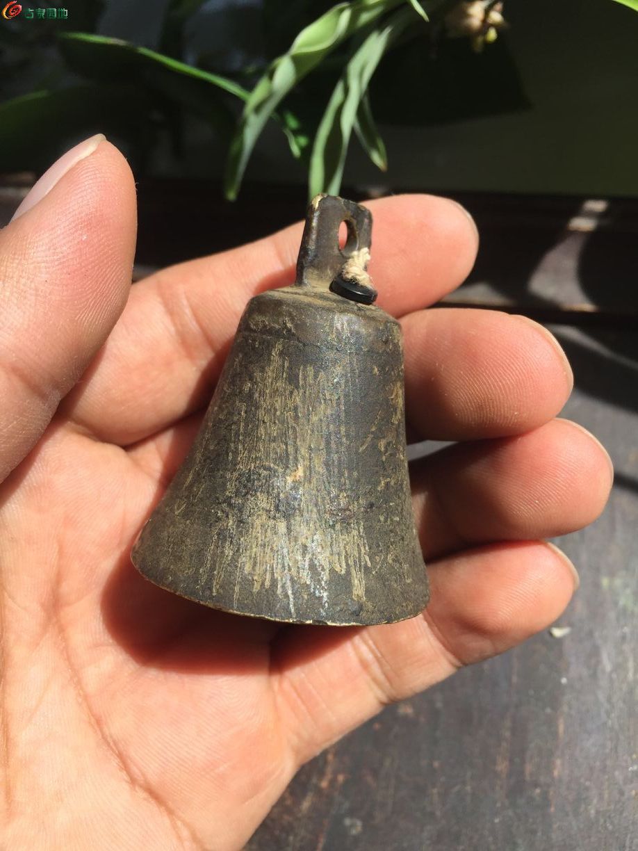 清代老铜铃铛一个