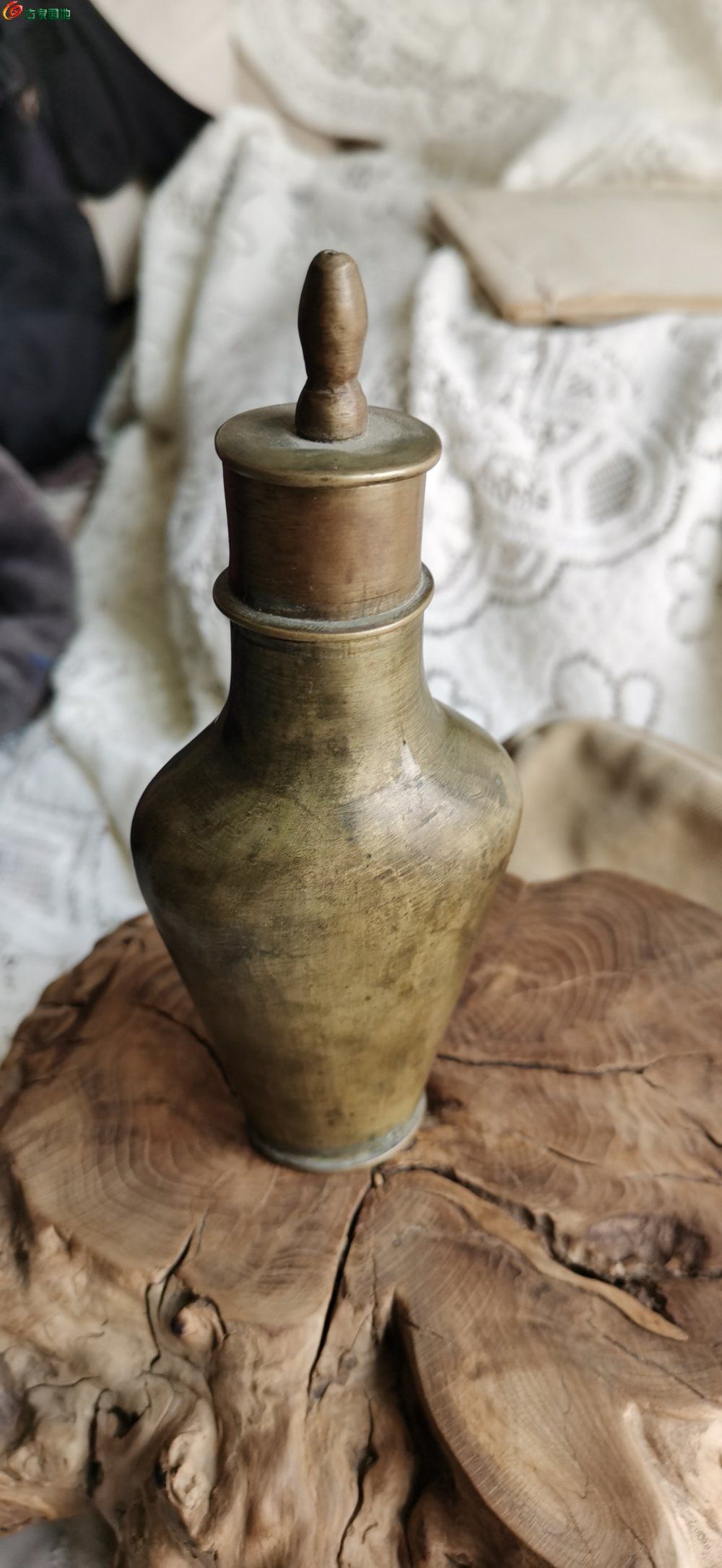 铜酒瓶