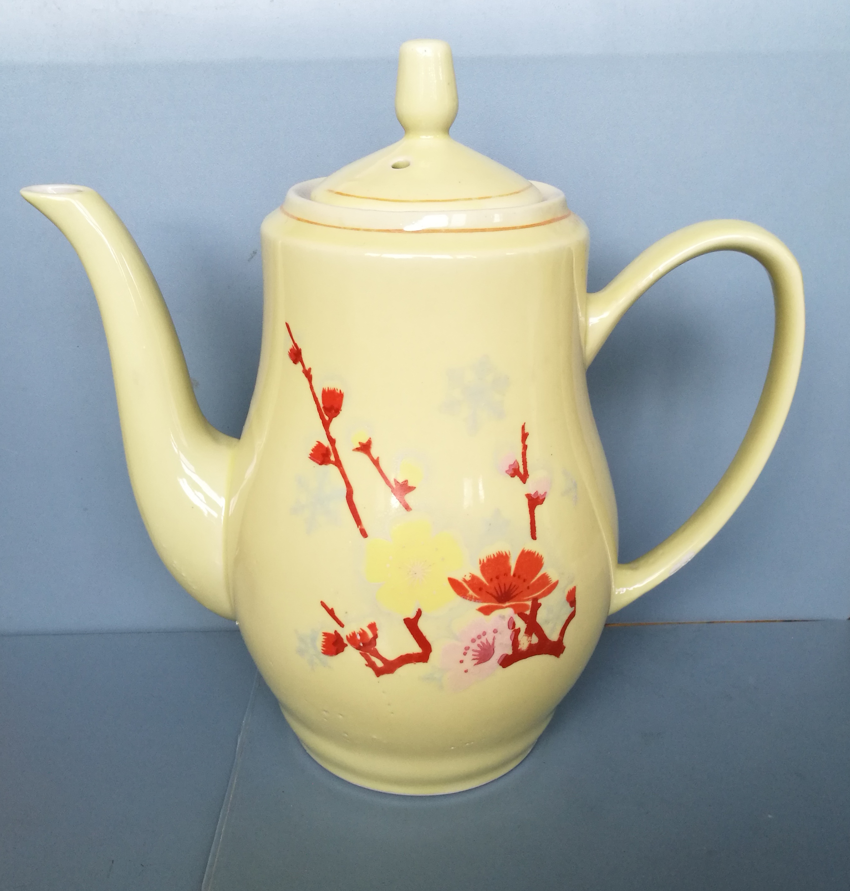 七八十年代梅花茶壶