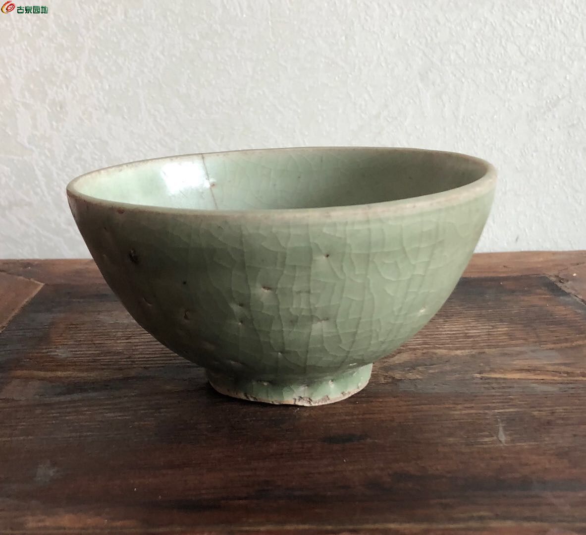 明代: 龙泉青瓷碗