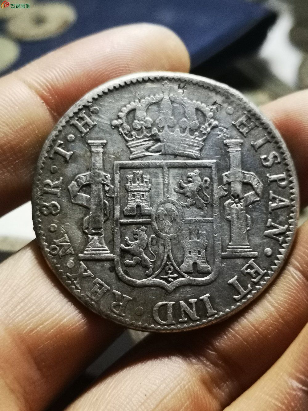西班牙双柱银元1792图片